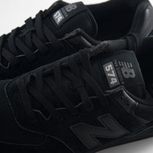 Cargar imagen en el visor de la galería, NEW BALANCE NUMERIC AM574 CBL