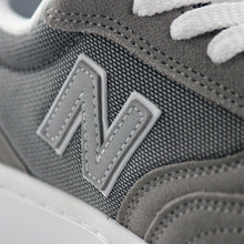 Cargar imagen en el visor de la galería, NEW BALANCE NUMERIC NM440 CHA