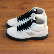 Cargar imagen en el visor de la galería, NEW BALANCE NUMERIC NM440 - SKATESHOP DAY