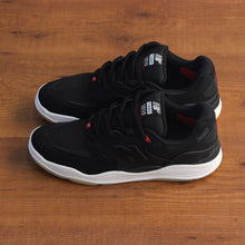 Cargar imagen en el visor de la galería, NEW BALANCE NUMERIC NM1010 BB TIAGO