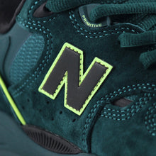 Cargar imagen en el visor de la galería, NEW BALANCE NUMERIC NM1010 PR TIAGO