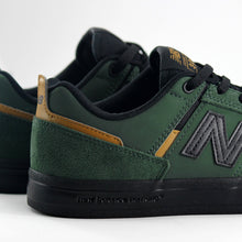 Cargar imagen en el visor de la galería, NEW BALANCE NUMERIC NM306