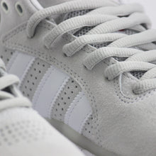 Cargar imagen en el visor de la galería, ADIDAS TYSHAWN - THRASHER