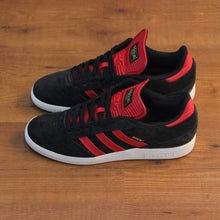 Cargar imagen en el visor de la galería, ADIDAS BUSENITZ PRO