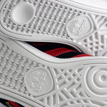 Cargar imagen en el visor de la galería, ADIDAS BUSENITZ PRO