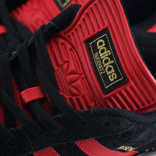 Cargar imagen en el visor de la galería, ADIDAS BUSENITZ PRO