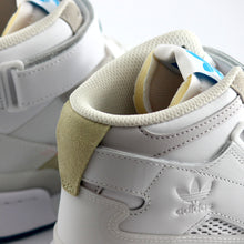 Cargar imagen en el visor de la galería, ADIDAS FORUM 84 MID ADV - DIEGO