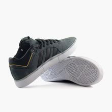 Cargar imagen en el visor de la galería, ADIDAS TYSHAWN