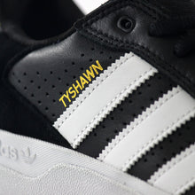 Cargar imagen en el visor de la galería, ADIDAS TYSHAWN LOW