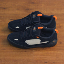 Cargar imagen en el visor de la galería, éS QUATTRO