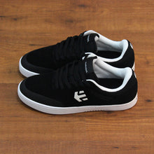 Cargar imagen en el visor de la galería, ETNIES MARANA