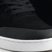 Cargar imagen en el visor de la galería, ETNIES MARANA