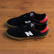 Cargar imagen en el visor de la galería, NEW BALANCE NUMERIC NM272