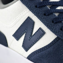 Cargar imagen en el visor de la galería, NEW BALANCE NUMERIC NM272