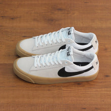 Cargar imagen en el visor de la galería, NIKE SB BLAZER LOW PRO GT