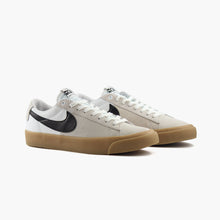 Cargar imagen en el visor de la galería, NIKE SB BLAZER LOW PRO GT