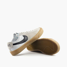 Cargar imagen en el visor de la galería, NIKE SB BLAZER LOW PRO GT