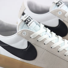 Cargar imagen en el visor de la galería, NIKE SB BLAZER LOW PRO GT