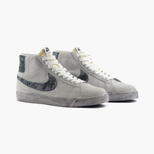 Cargar imagen en el visor de la galería, NIKE SB BLAZER MID PRM
