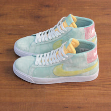 Cargar imagen en el visor de la galería, NIKE SB BLAZER MID PRM