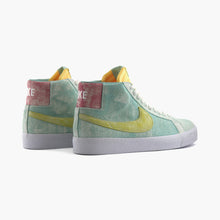 Cargar imagen en el visor de la galería, NIKE SB BLAZER MID PRM