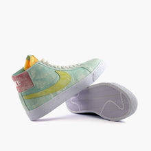 Cargar imagen en el visor de la galería, NIKE SB BLAZER MID PRM