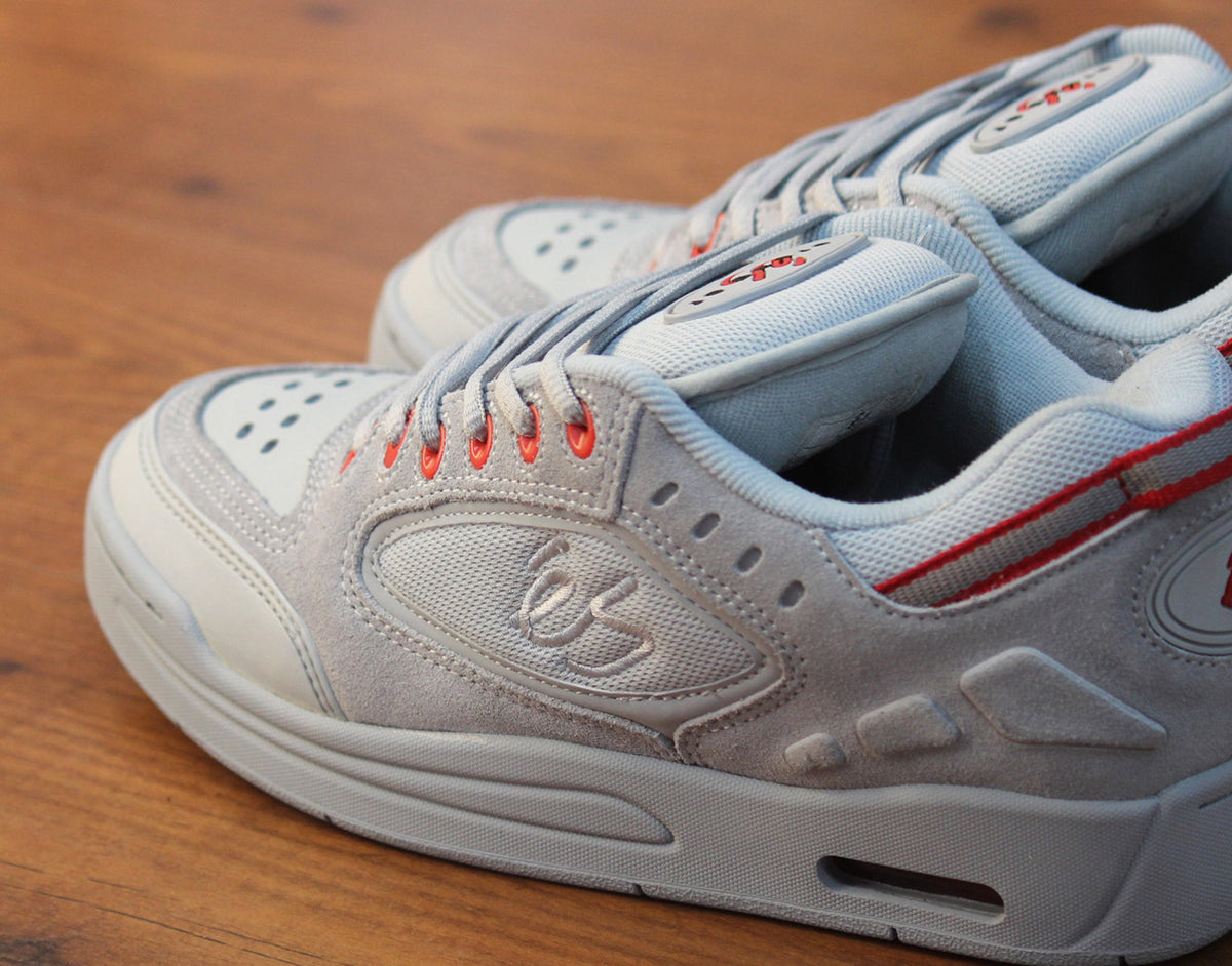 éS CREAGER, Grey / Red – FCHSKATE