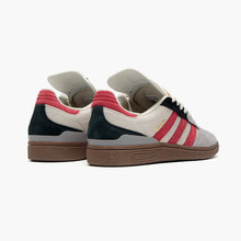 Cargar imagen en el visor de la galería, ADIDAS BUSENITZ PRO
