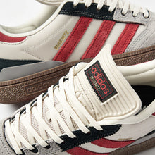 Cargar imagen en el visor de la galería, ADIDAS BUSENITZ PRO
