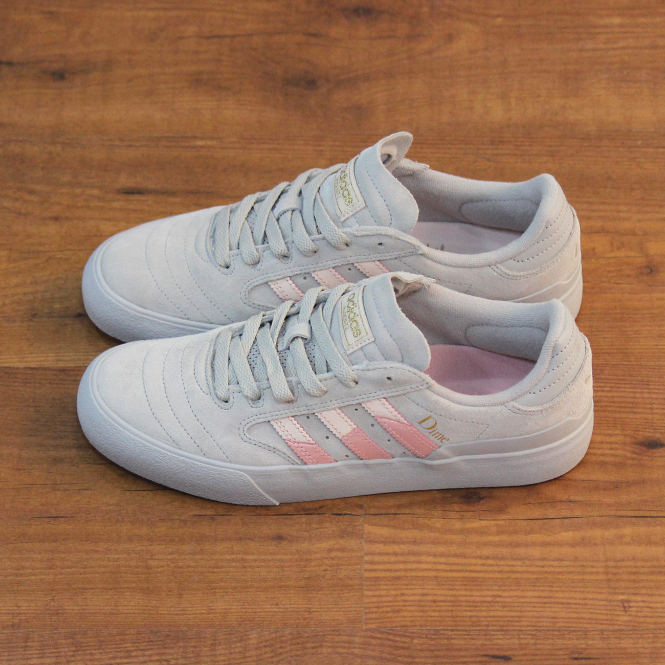 Adidas top busenitz caracteristicas