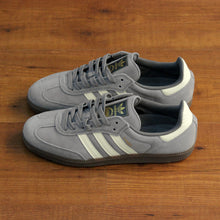 Cargar imagen en el visor de la galería, ADIDAS SAMBA ADV
