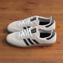 Cargar imagen en el visor de la galería, ADIDAS SAMBA ADV
