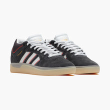 Cargar imagen en el visor de la galería, ADIDAS TYSHAWN
