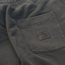 Cargar imagen en el visor de la galería, CARHARTT WIP Nelson Sweat Short
