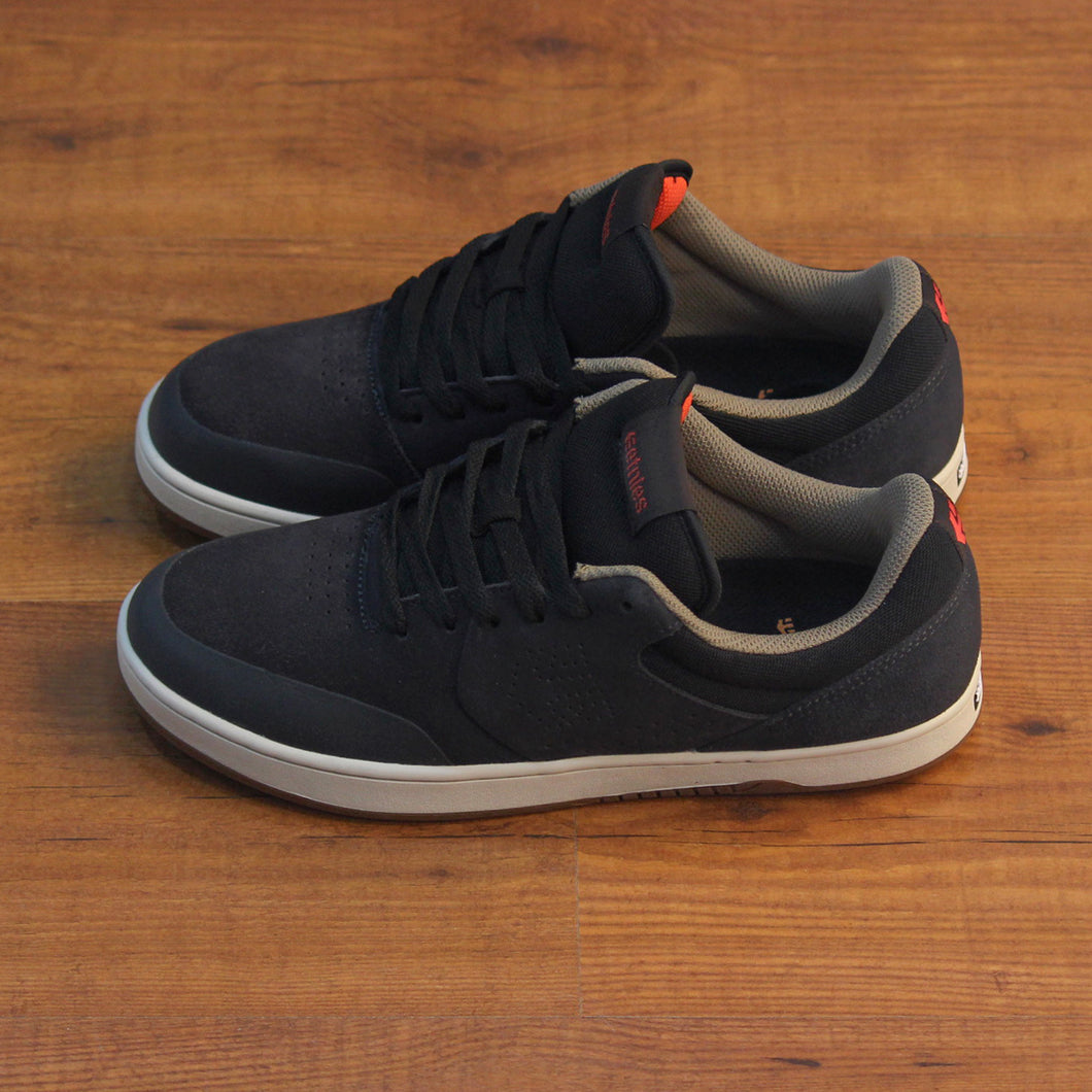 ETNIES MARANA