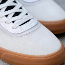 Cargar imagen en el visor de la galería, NEW BALANCE NUMERIC NM306 TOS
