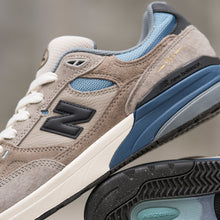 Cargar imagen en el visor de la galería, NEW BALANCE NUMERIC NM933 ASB REYNOLDS
