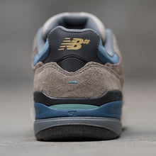 Cargar imagen en el visor de la galería, NEW BALANCE NUMERIC NM933 ASB REYNOLDS
