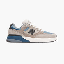 Cargar imagen en el visor de la galería, NEW BALANCE NUMERIC NM933 ASB REYNOLDS
