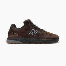Cargar imagen en el visor de la galería, NEW BALANCE NUMERIC NM933 BAR REYNOLDS
