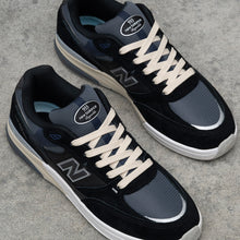 Cargar imagen en el visor de la galería, NEW BALANCE NUMERIC NM933 BNT REYNOLDS

