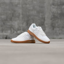 Cargar imagen en el visor de la galería, NEW BALANCE NUMERIC NM933 WWB REYNOLDS
