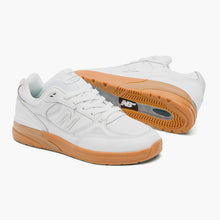 Cargar imagen en el visor de la galería, NEW BALANCE NUMERIC NM933 WWB REYNOLDS
