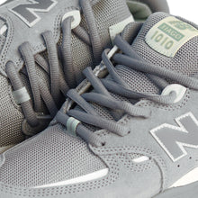 Cargar imagen en el visor de la galería, NEW BALANCE NUMERIC NM1010 PS TIAGO
