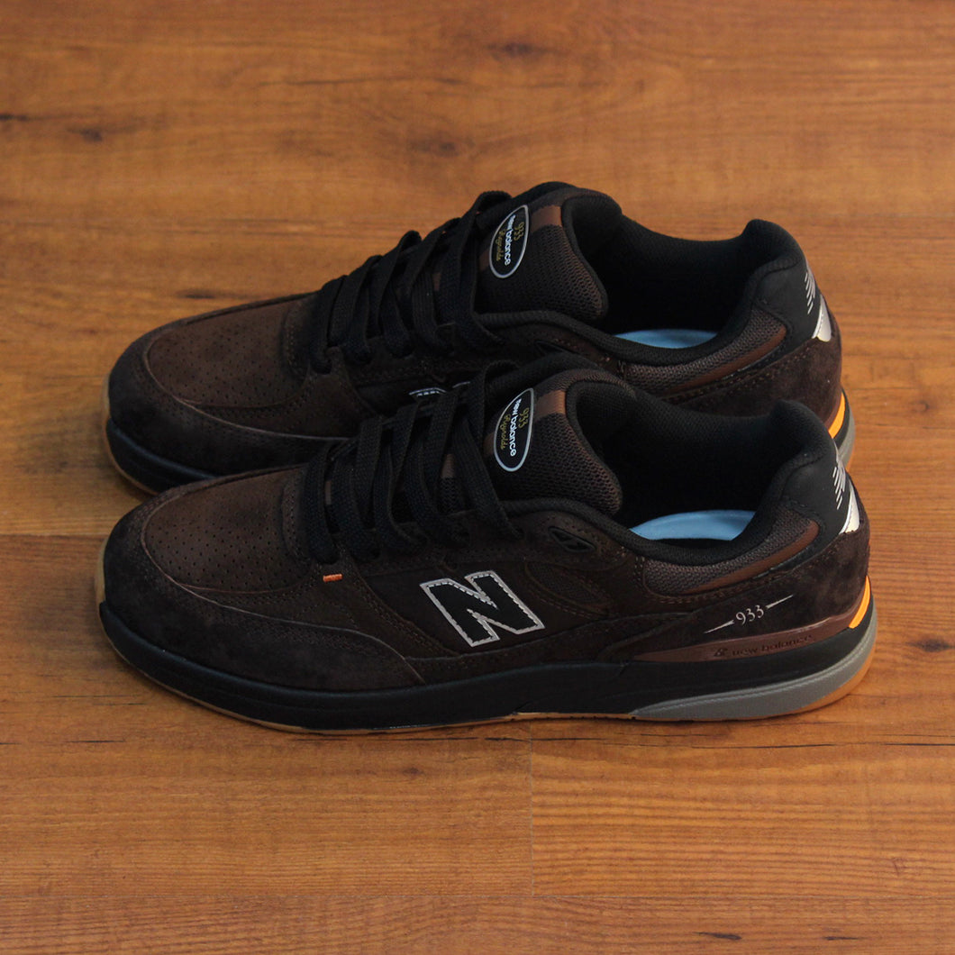 NEW BALANCE NUMERIC NM933 BAR REYNOLDS