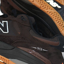Cargar imagen en el visor de la galería, NEW BALANCE NUMERIC NM933 BAR REYNOLDS
