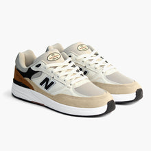 Cargar imagen en el visor de la galería, NEW BALANCE NUMERIC NM933 ONE
