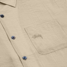Cargar imagen en el visor de la galería, STÜSSY Pleated Textured Shirt
