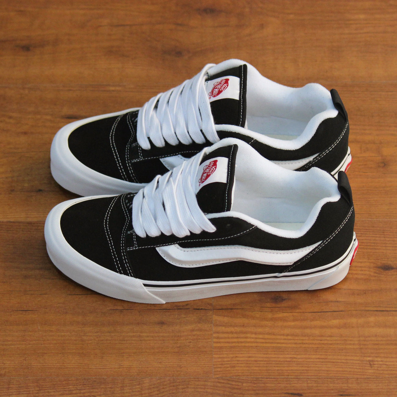 vans cordones anchos