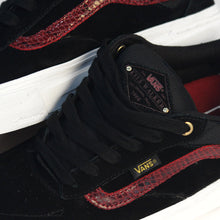 Cargar imagen en el visor de la galería, VANS KYLE WALKER WAFFLECUP
